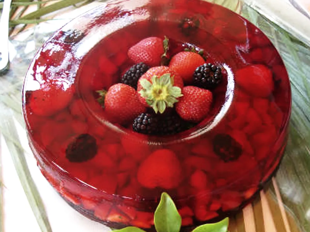 {'en': 'Natural Strawberry Gelatin Recipe', 'es': 'Receta de gelatina de fresas naturales'} Image