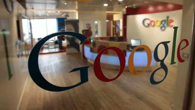 {'en': 'Google allies with Sanofi to fight diabetes', 'es': 'Google se alía con Sanofi para luchar contra diabetes'} Image