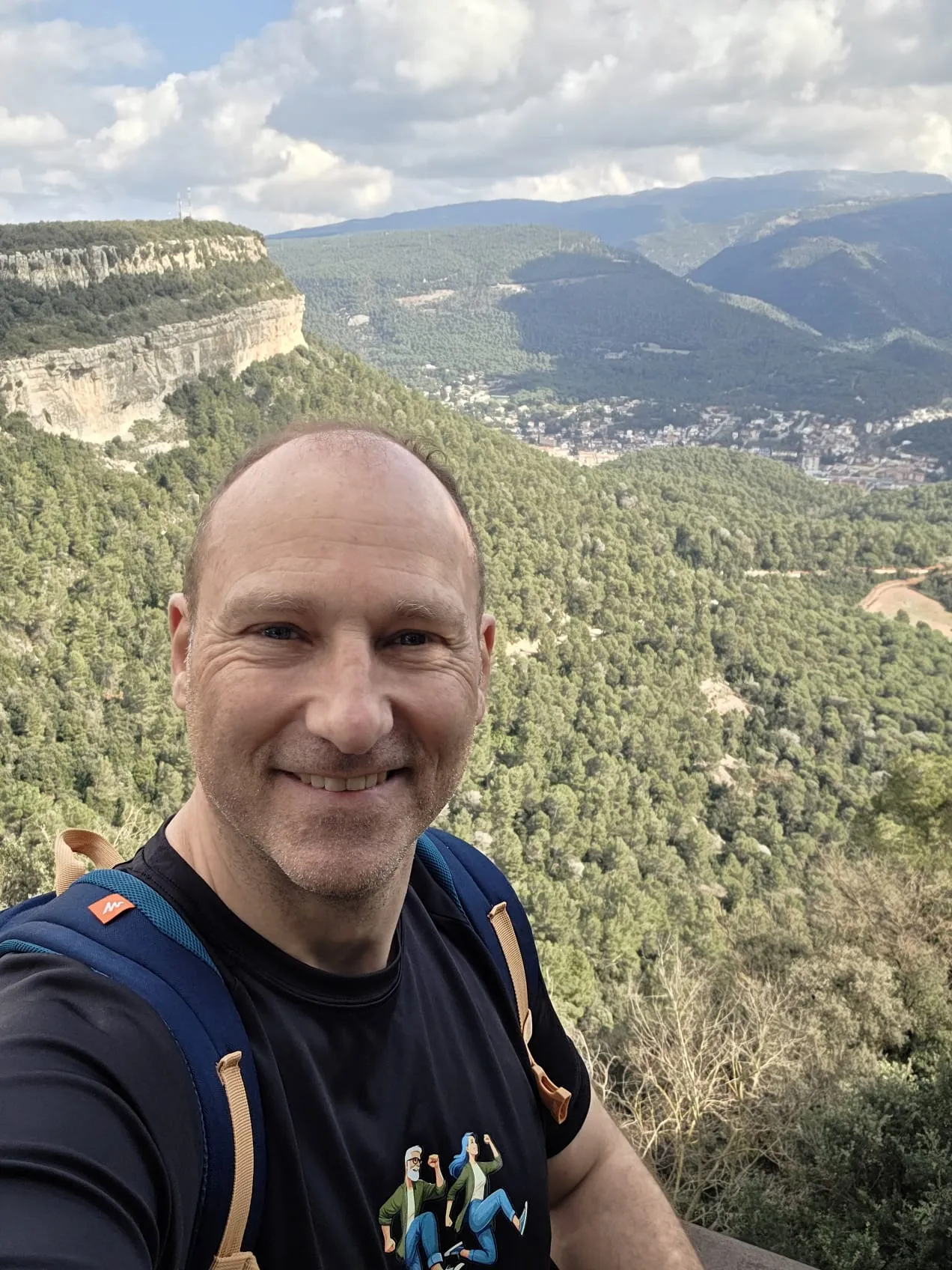 {'en': '20 km of mountains with diabetes: yes it is possible and I will explain how', 'es': '20 km de montaña con diabetes: sí se puede y te explico cómo'} Image