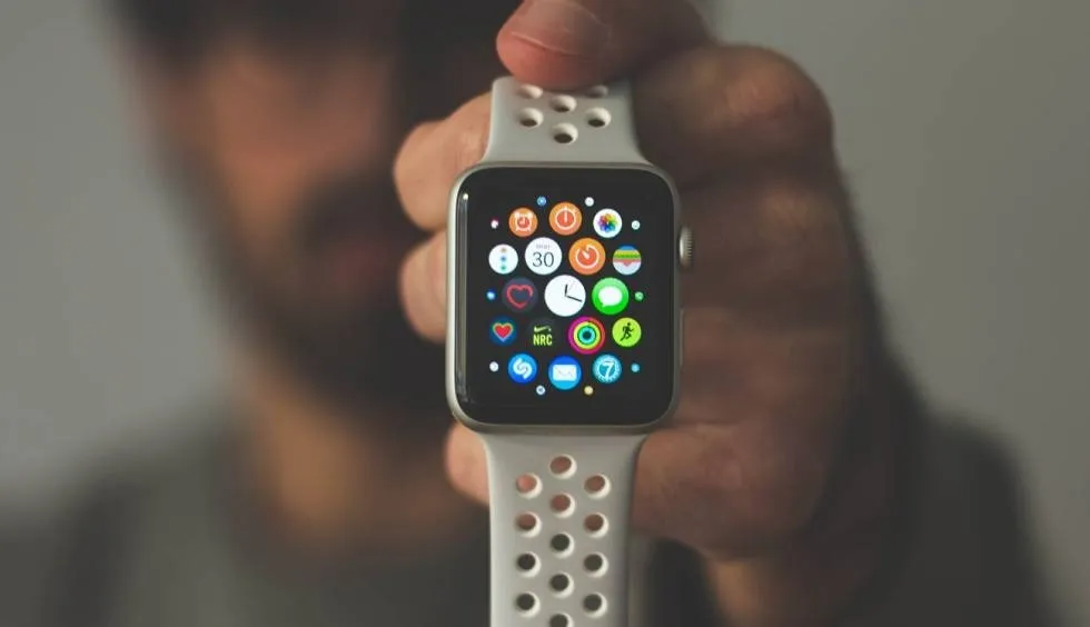 {'en': 'Free Style 2 at Apple Watch', 'es': 'Free style 2 en Apple Watch'} Image