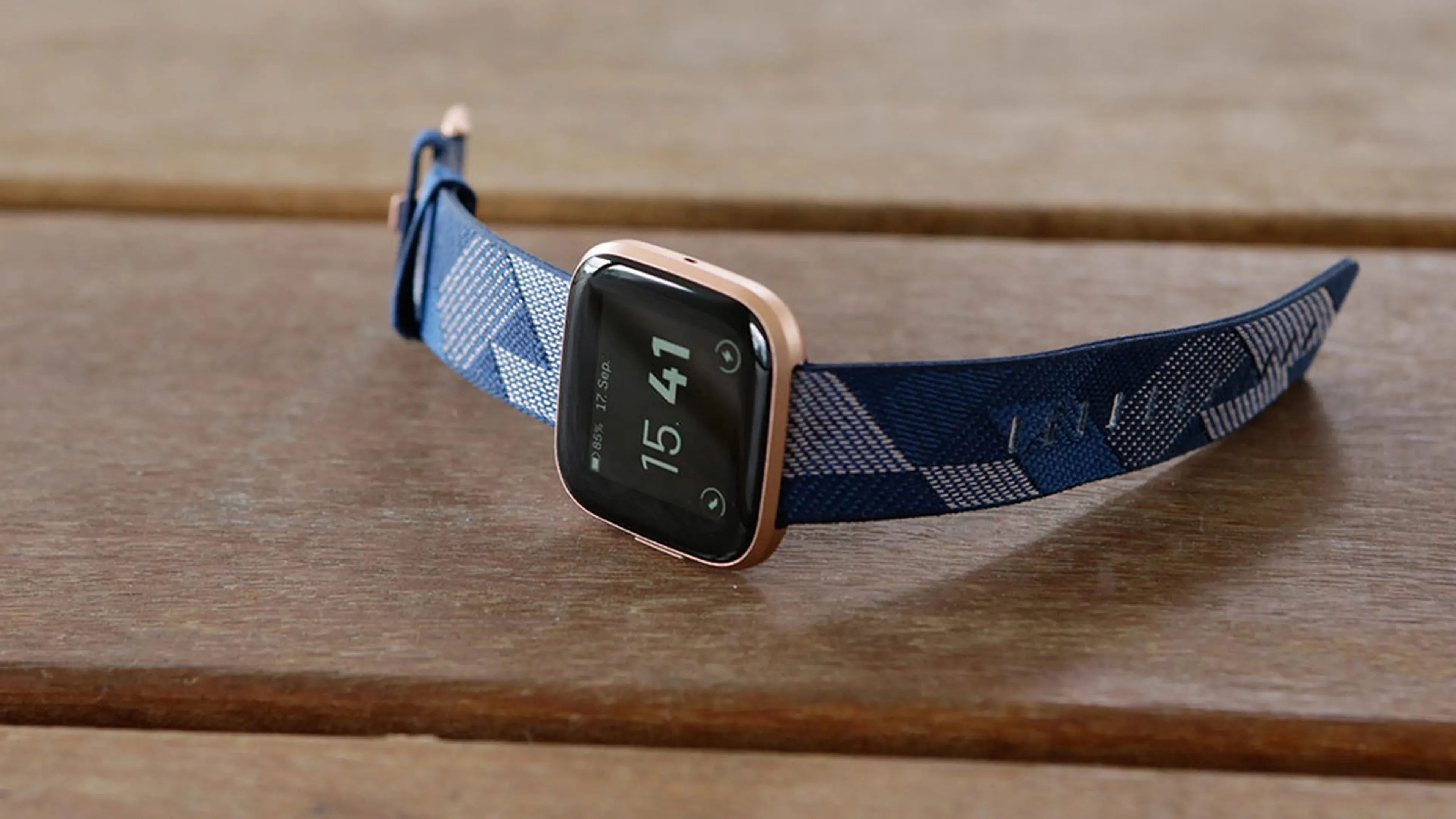 {'en': 'Diabox and Fitbit (Versa 2 clock)', 'es': 'DIABOX y FITBIT (Reloj Versa 2)'} Image