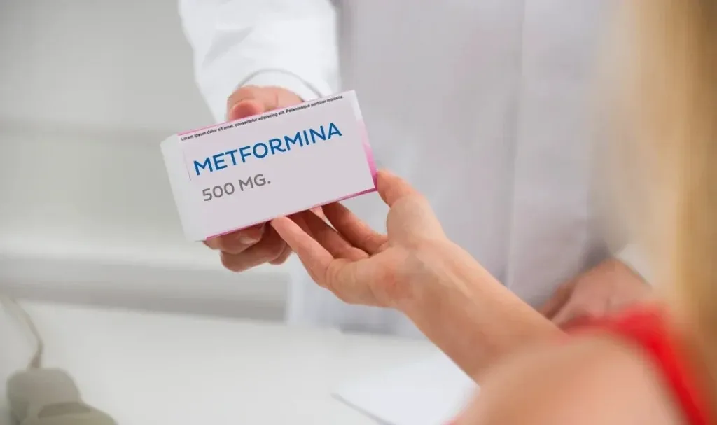 {'en': 'Metformin', 'es': 'Metformina'} Image