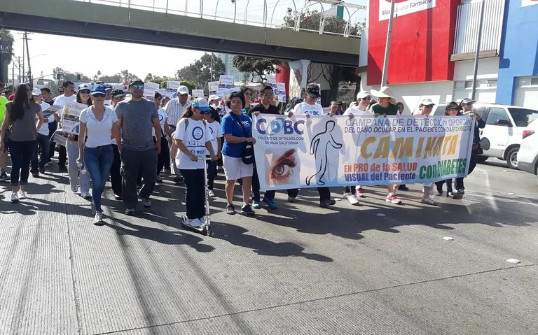 {'en': 'They perform “Walk of the Diabetic Eye Week” in Tijuana', 'es': 'Realizan “Caminata de la semana del ojo diabético” en Tijuana'} Image