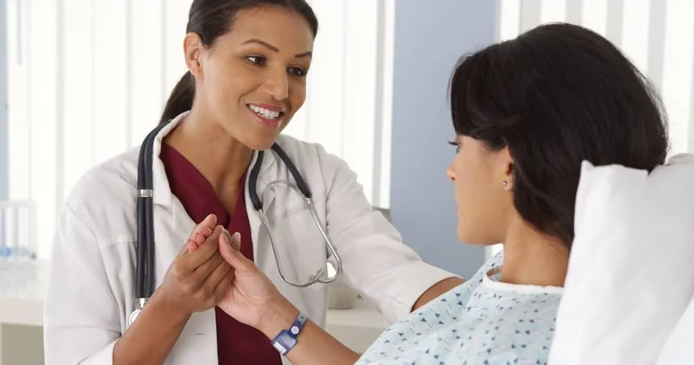 {'en': 'I am not diabetic, I have diabetes', 'es': 'Yo no soy diabética, tengo diabetes'} Image