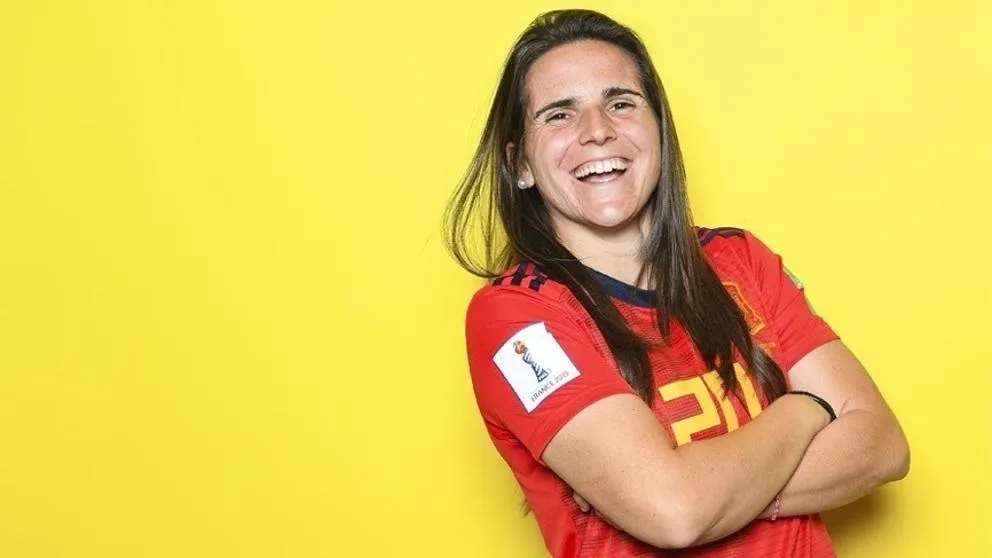 {'en': 'Andrea Pereira, the footballer becomes an example of overcoming for children with diabetes', 'es': 'Andrea Pereira, la futbolista se convierte en ejemplo de superación para niños con diabetes'} Image