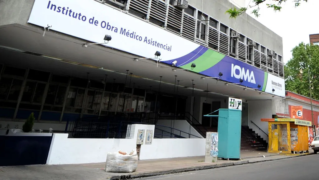 {'en': 'Patients with diabetes denounce that IOMA does not provide inputs (Argentina)', 'es': 'Pacientes con diabetes denuncian que IOMA no provee los insumos (Argentina)'} Image