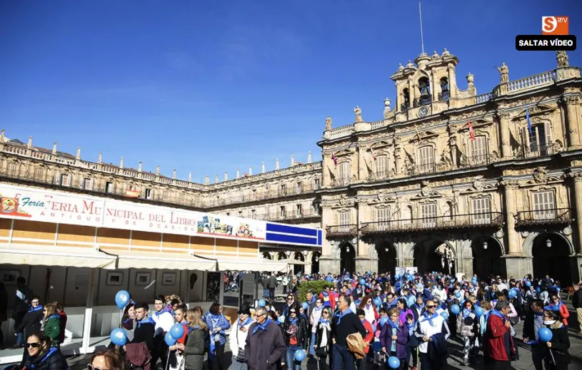 {'en': 'Multitude march shows the solidarity face of Salamanca with diabetes', 'es': 'Multitudinaria marcha muestra la cara solidaria de Salamanca con la diabetes'} Image