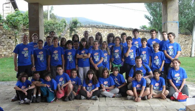 {'en': 'The Navarra Association of Diabetes begins its summer camp in Álava', 'es': 'La Asociación Navarra de Diabetes inicia su campamento de verano en Álava'} Image