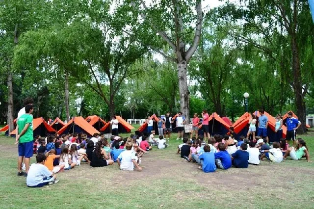 {'en': 'They will make a new edition of the Camp for Diabetic Children (Argentina)', 'es': 'Realizarán una nueva edición del campamento para niños diabéticos (Argentina)'} Image