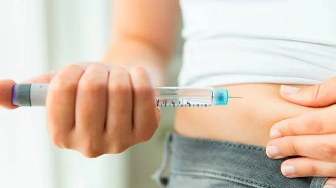 {'en': 'Diabetes: The 10 myths of insulin', 'es': 'Diabetes: Los 10 mitos de la insulina'} Image