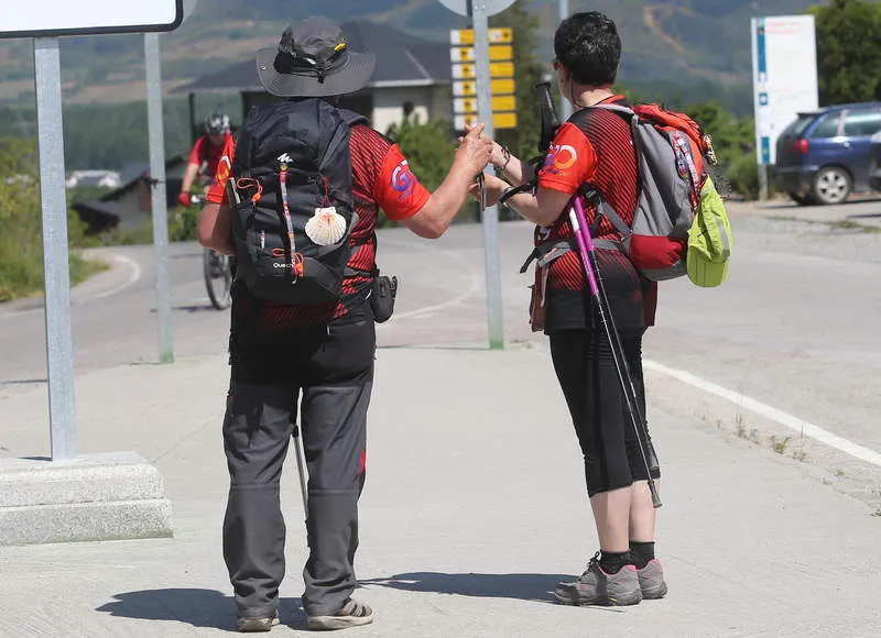 {'en': 'An experimental path to Santiago for diabetes (adebi)', 'es': 'Un camino experimental a Santiago por la diabetes (ADEBI)'} Image