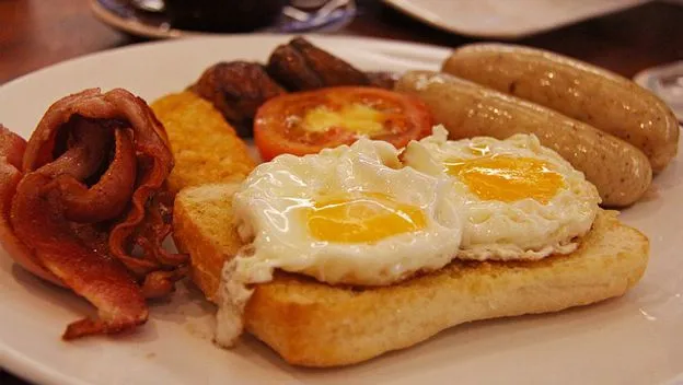 {'en': 'Frite, grilled or baked food causes diabetes', 'es': 'La comida frita, a la plancha o al horno provoca diabetes'} Image